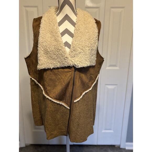 LOGO Lori Goldstein Sleeveless Open Vest Women Size XL Wool Blend Suede Sherpa - Picture 1 of 6